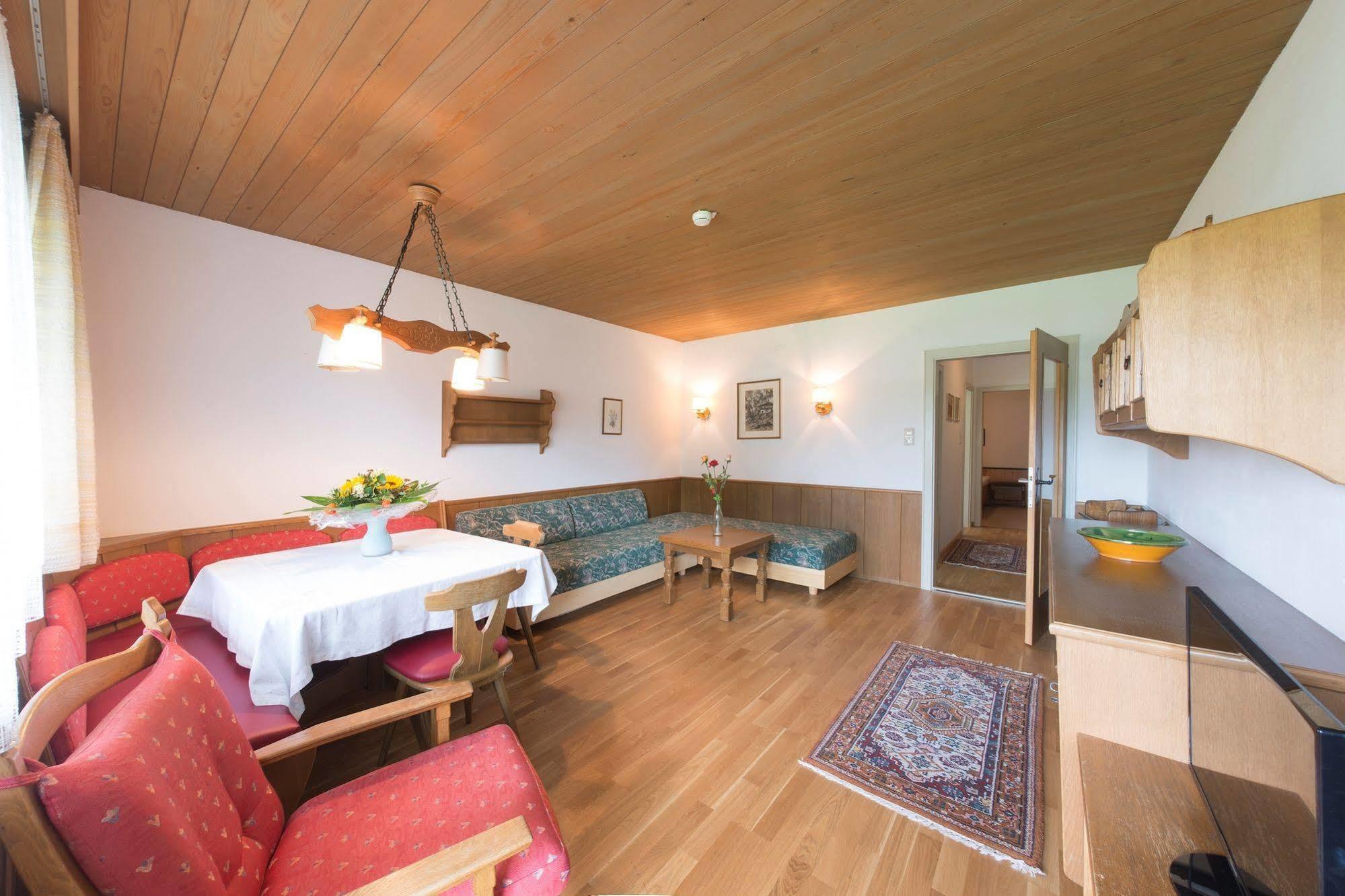 Tirolerhaus Lägenhet Walchsee Exteriör bild