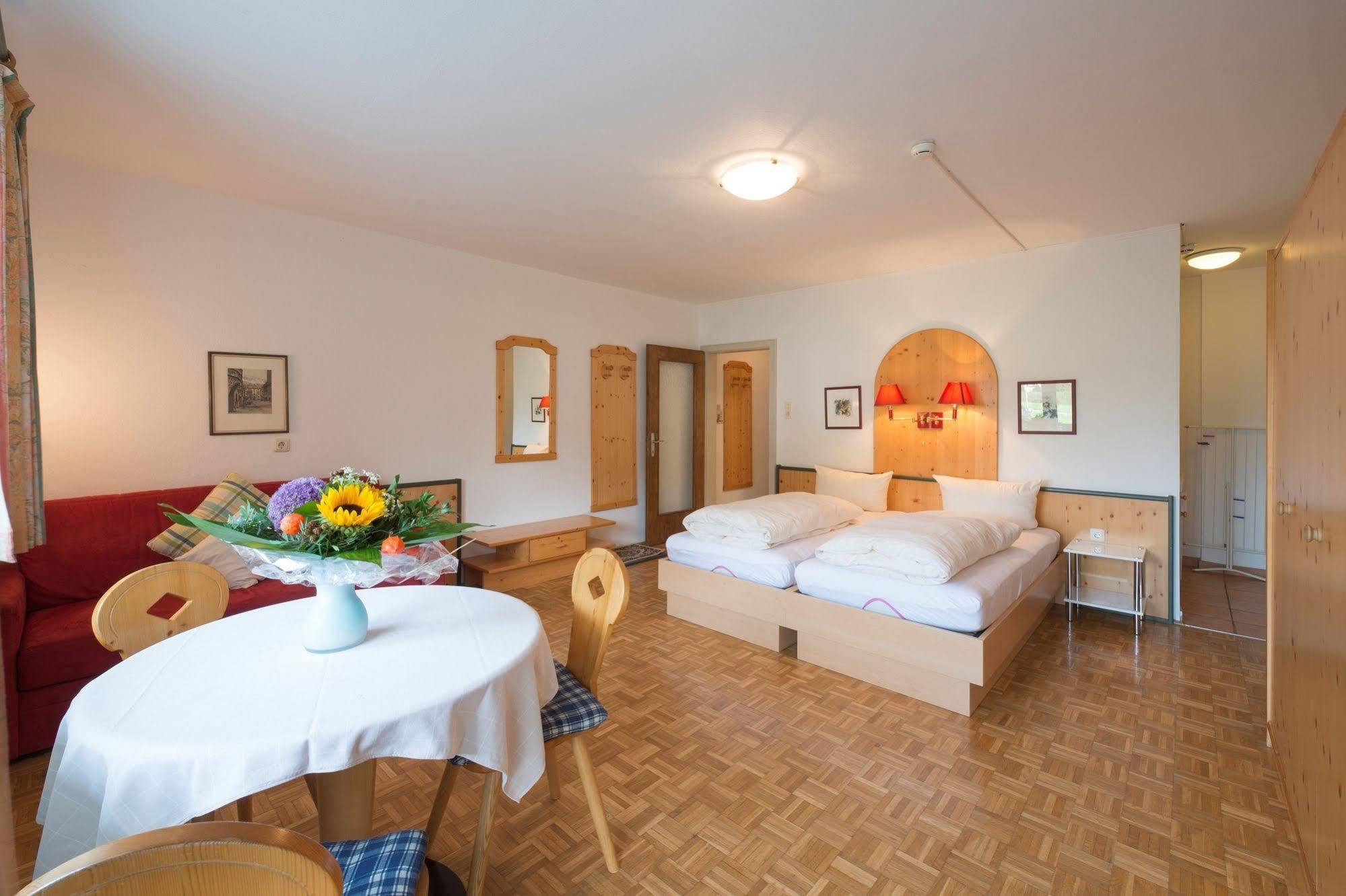 Tirolerhaus Lägenhet Walchsee Exteriör bild