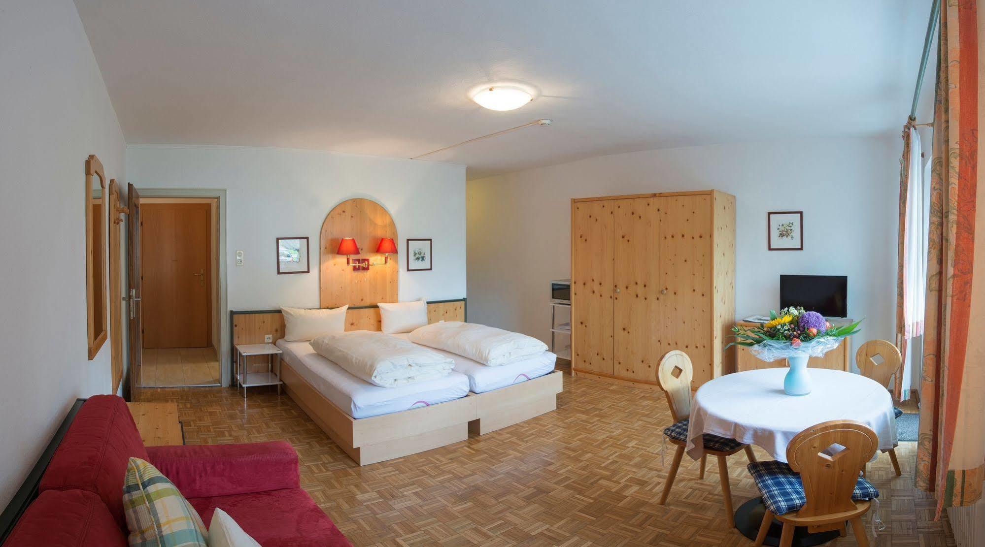 Tirolerhaus Lägenhet Walchsee Exteriör bild